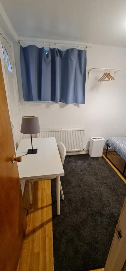 لندن Lovely Budget Double Ensuite In Bricklane المظهر الخارجي الصورة